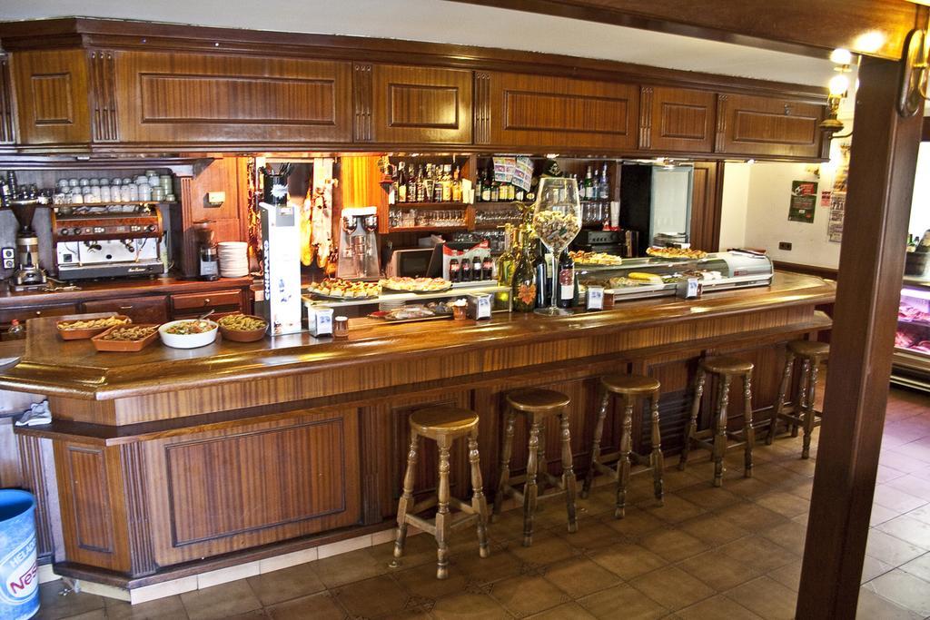 Hostal La Maya Cercedilla Bagian luar foto