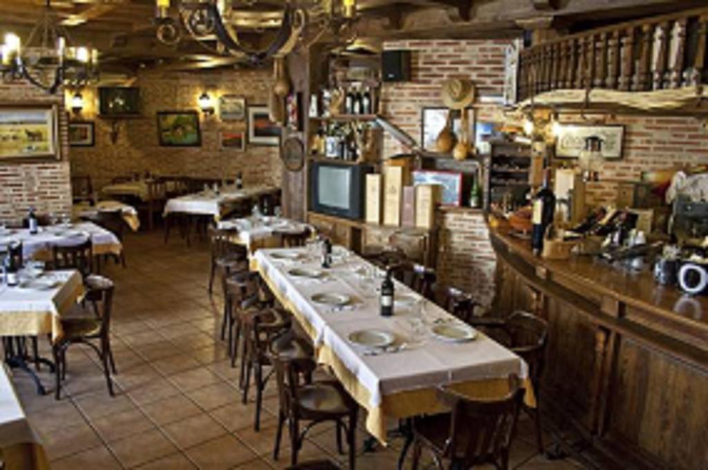 Hostal La Maya Cercedilla Bagian luar foto