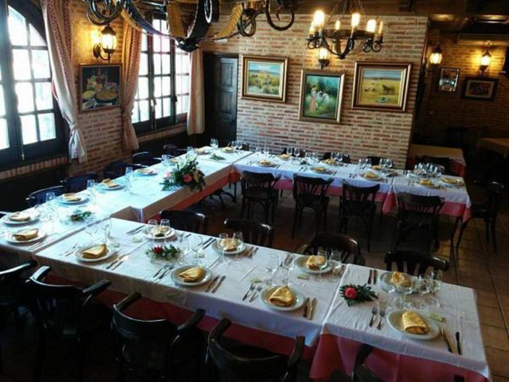 Hostal La Maya Cercedilla Bagian luar foto